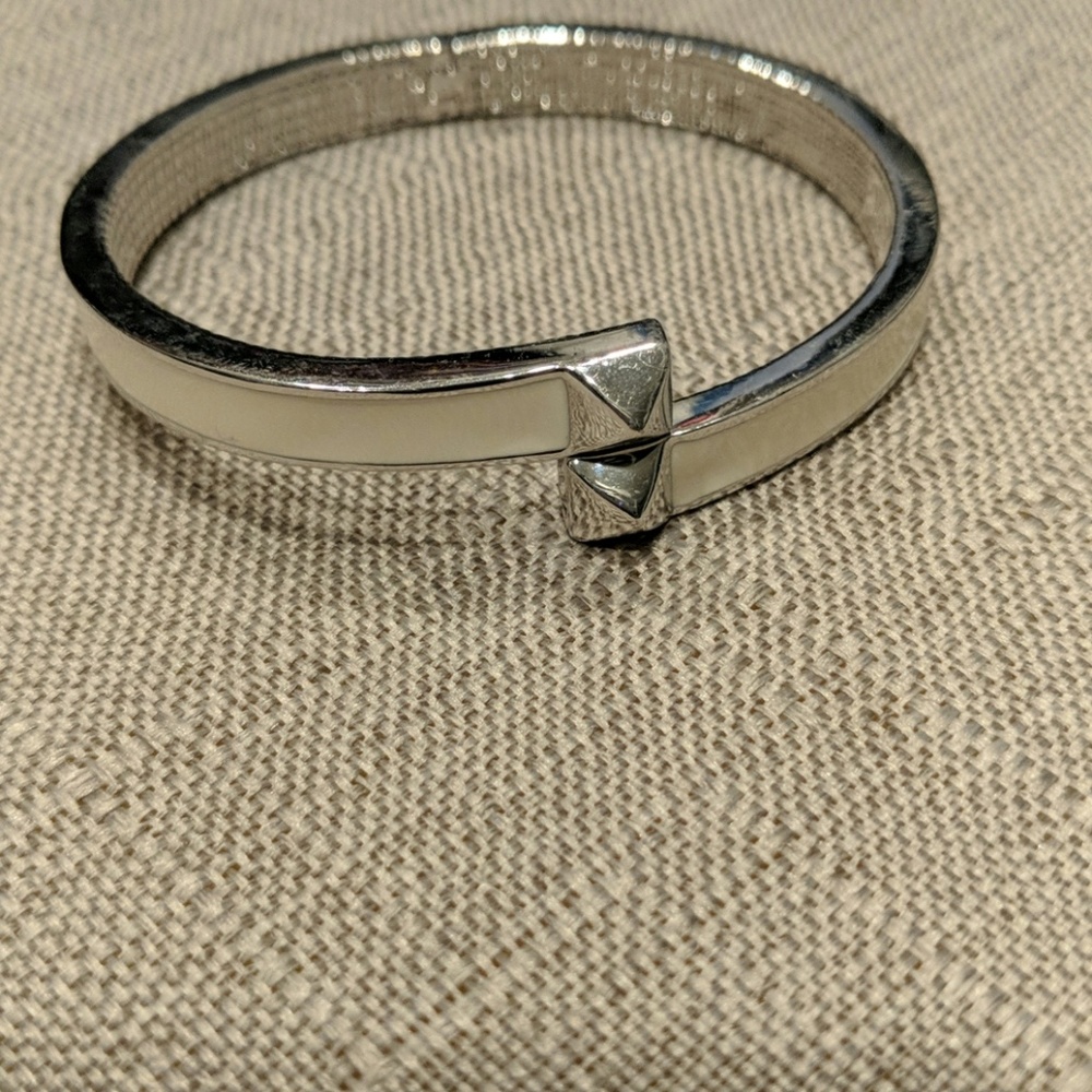 Vince Camuto bangle
